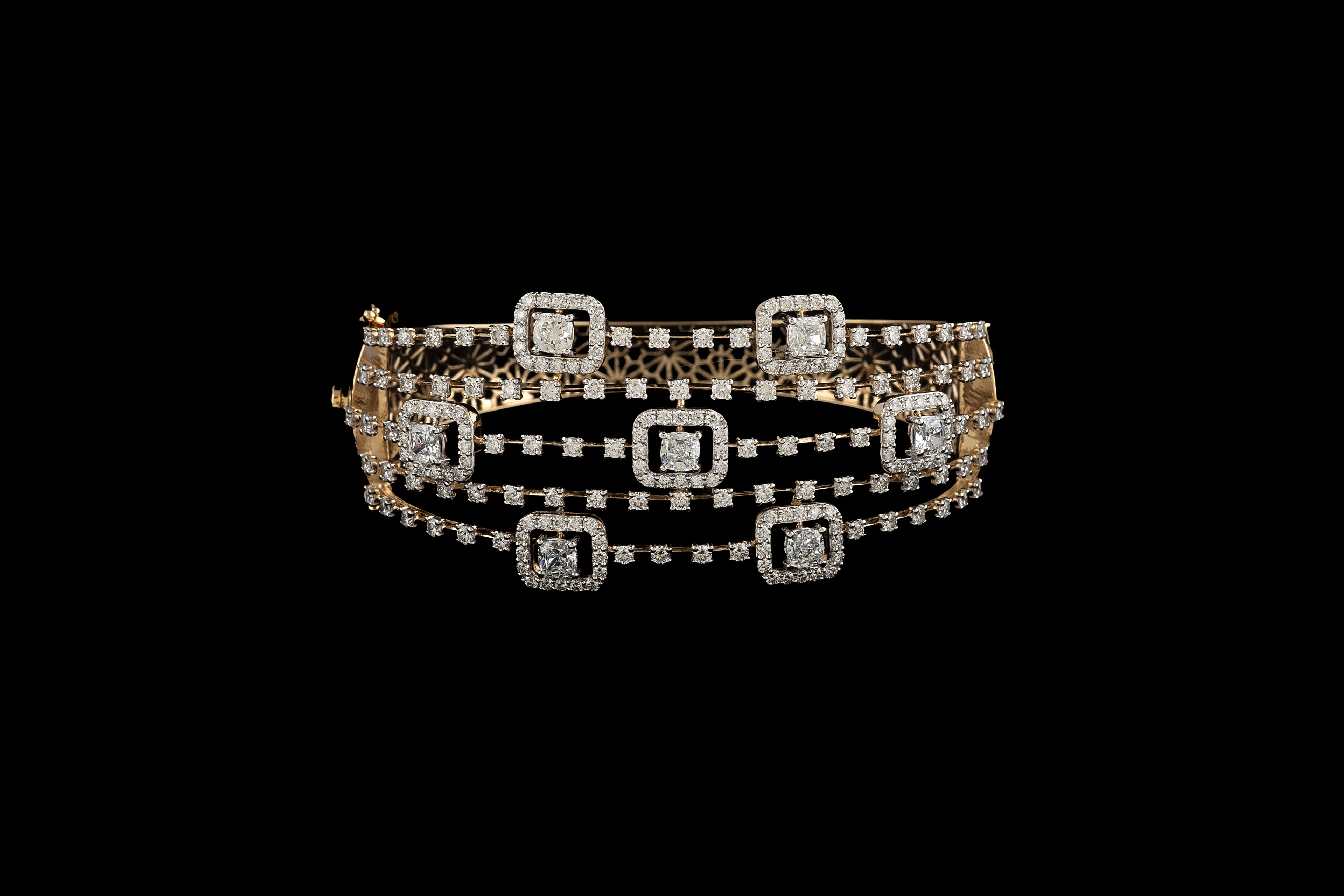 Princess Halo Diamond Bracelet