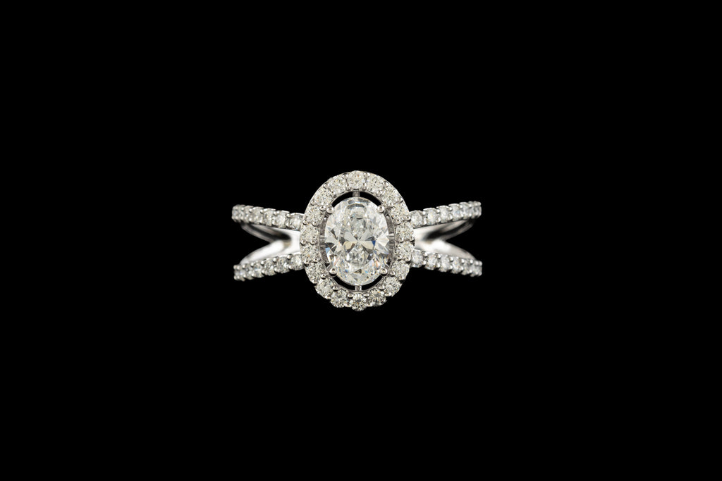 Celeste Halo Ring