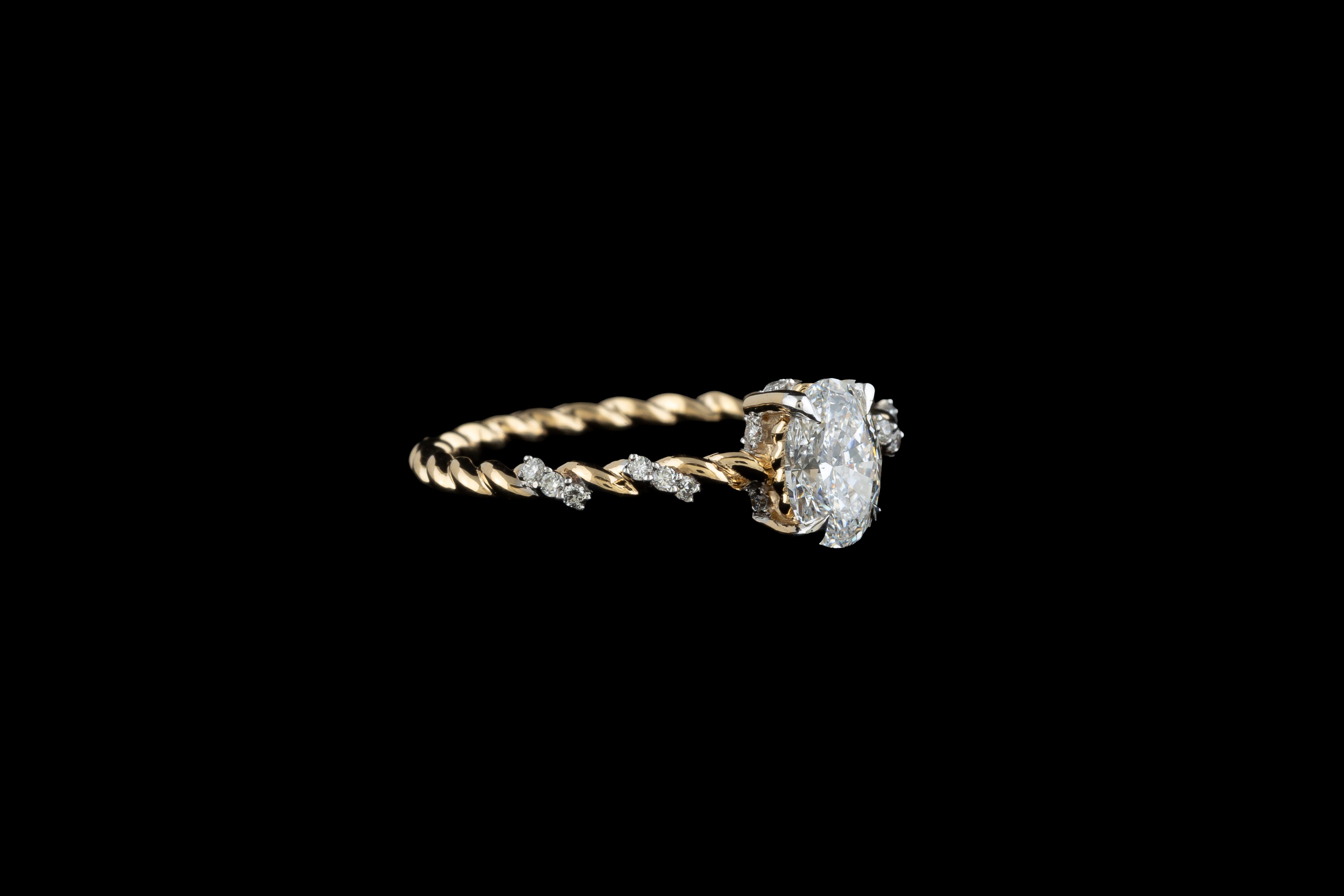 Twisted Oval Ring