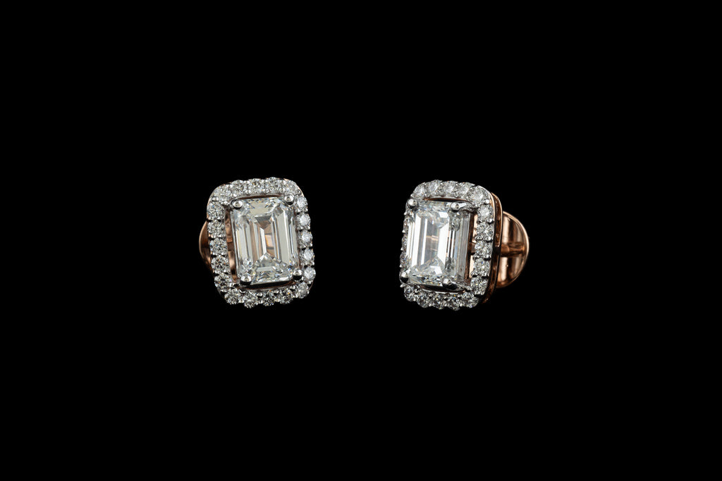 Emerald Glow Stud Earrings